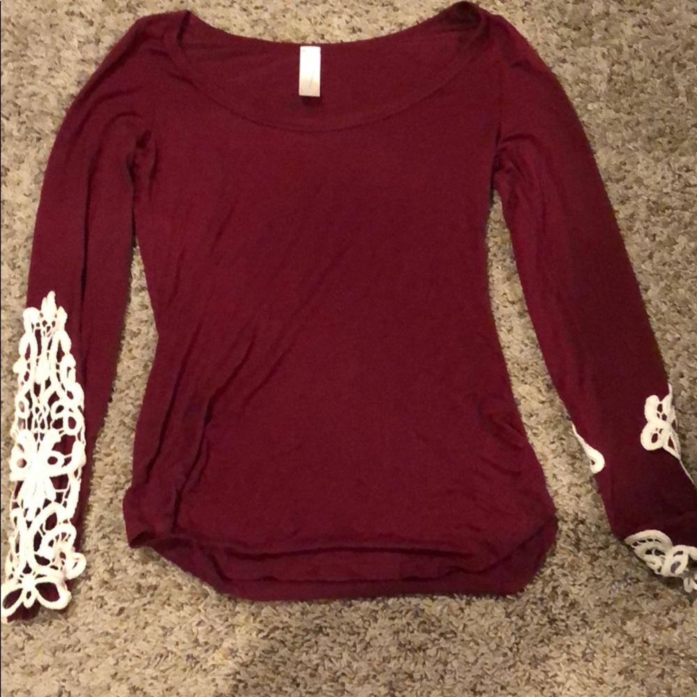 Long sleeve tee